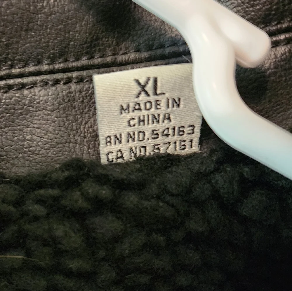 Preowned Levi's Faux leather‎ and sherpa jacket